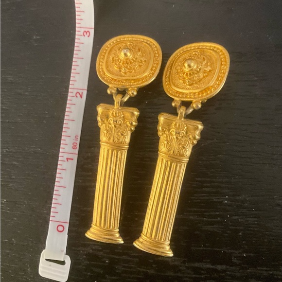 Ben-Amun Jewelry - Vintage Statement Ben Amun Gold Earrings